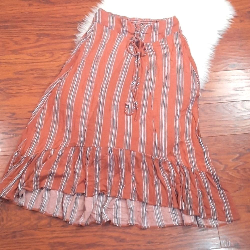 Keep In touch Striped Neutral Corset front skirt